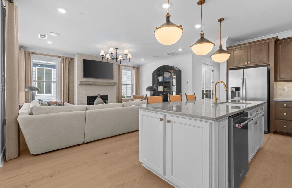 Representative furnished interior of a home built from the Mystique by Del Webb in Del Webb Southern Oaks, Newnan (Image 17).
