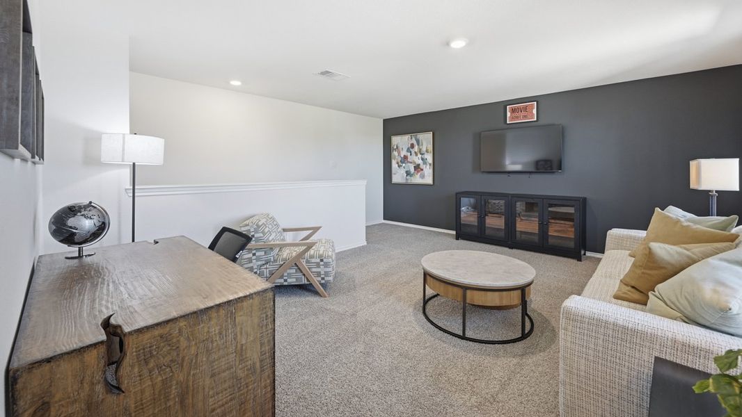 Representative furnished interior of a home built from the Murray by D.R. Horton in Sweetwater Springs, Sherman (Image 15). Representative furnished interior of a home built from the Murray by D.R. Horton in Sweetwater Springs, Sherman (Image 15).