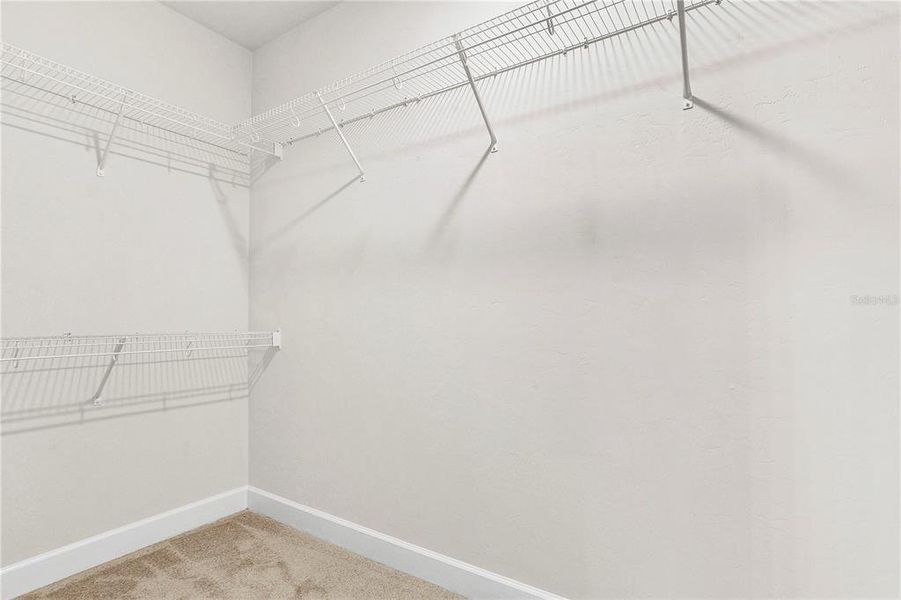 Image 10 of a home in .