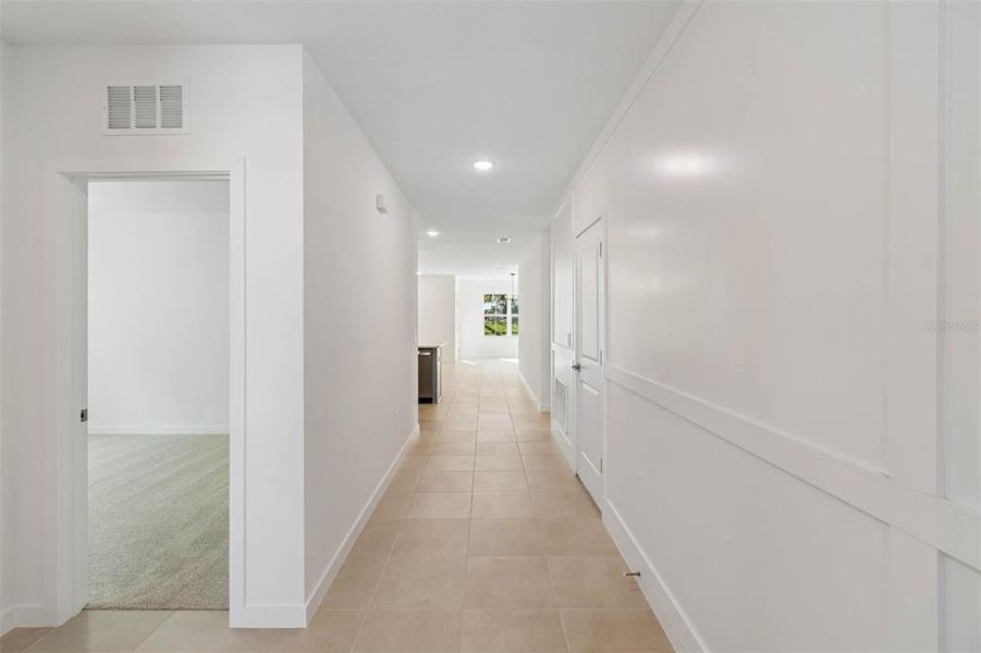 Spacious, unfurnished interior of a new home in Aspire at Canter Creek, Davenport (Image 21).