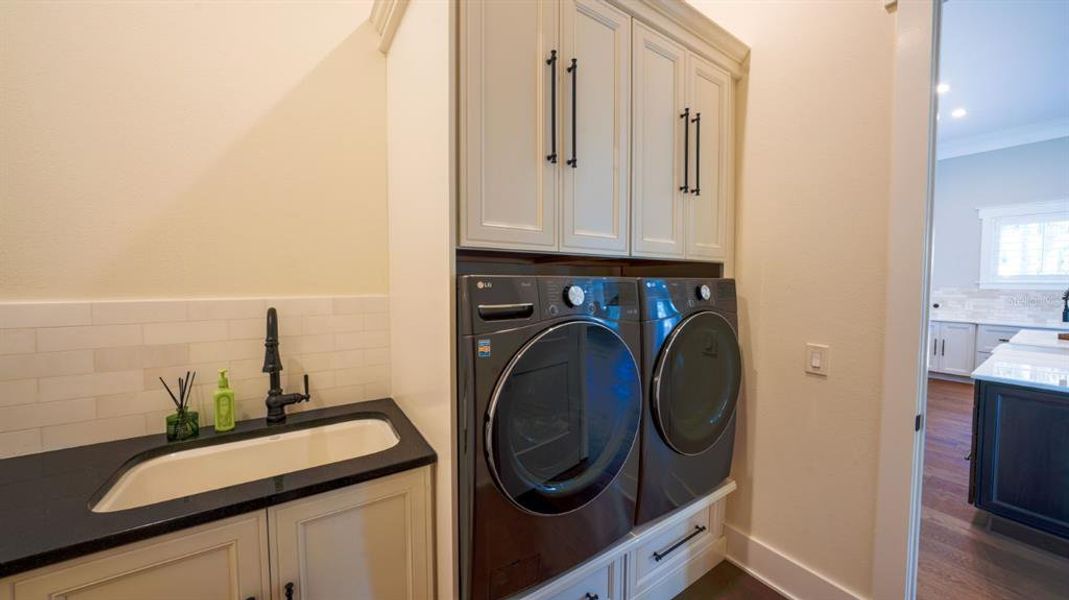 Laundry room off kitchen