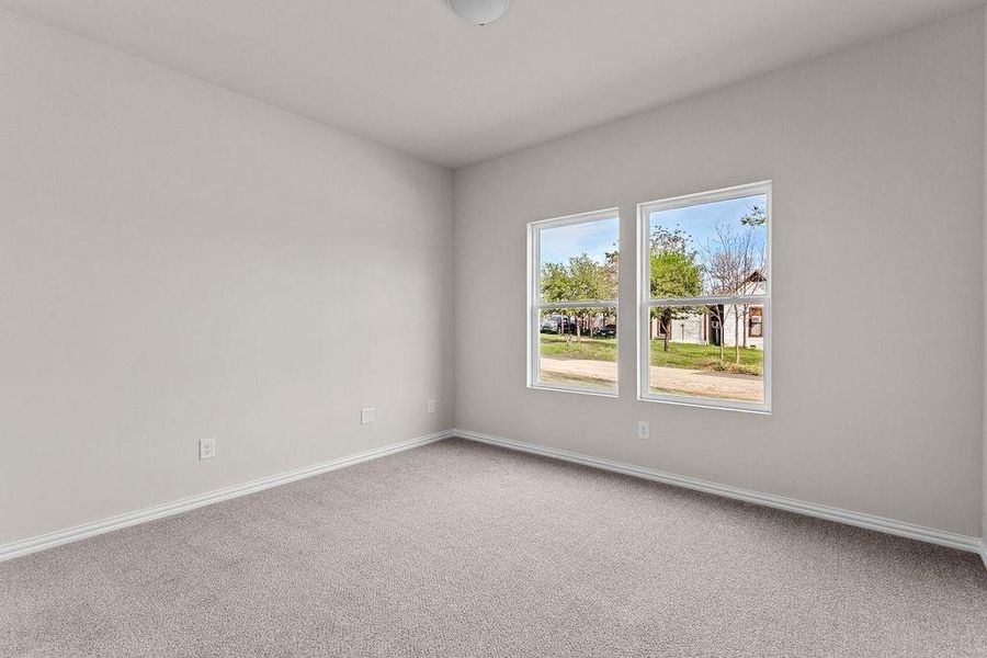 Spacious, unfurnished interior of a new home in , Fort Worth (Image 15).