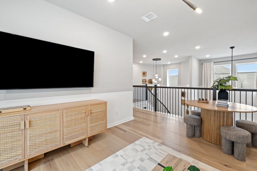 Representative furnished interior of a home built from the Linden by Tri Pointe Homes in Wolf Ranch, Georgetown (Image 41).