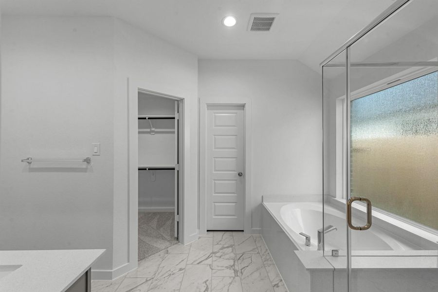 Furnished interior view inside a new home in Grand Mason Crossing, Katy (Image 6).