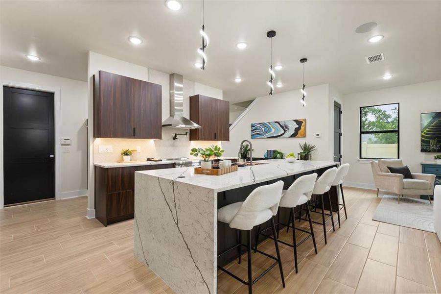 Furnished interior view inside a new home in , Orlando (Image 66).