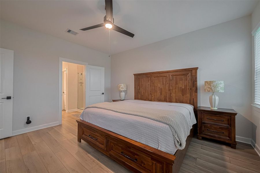 Furnished interior view inside a new home in , Santa Fe (Image 21). Furnished interior view inside a new home in , Santa Fe (Image 21).