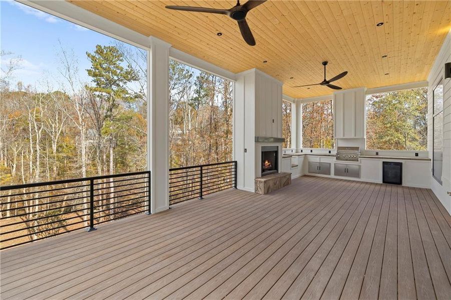 Exterior details and patio area of a home in , Milton (Image 44).