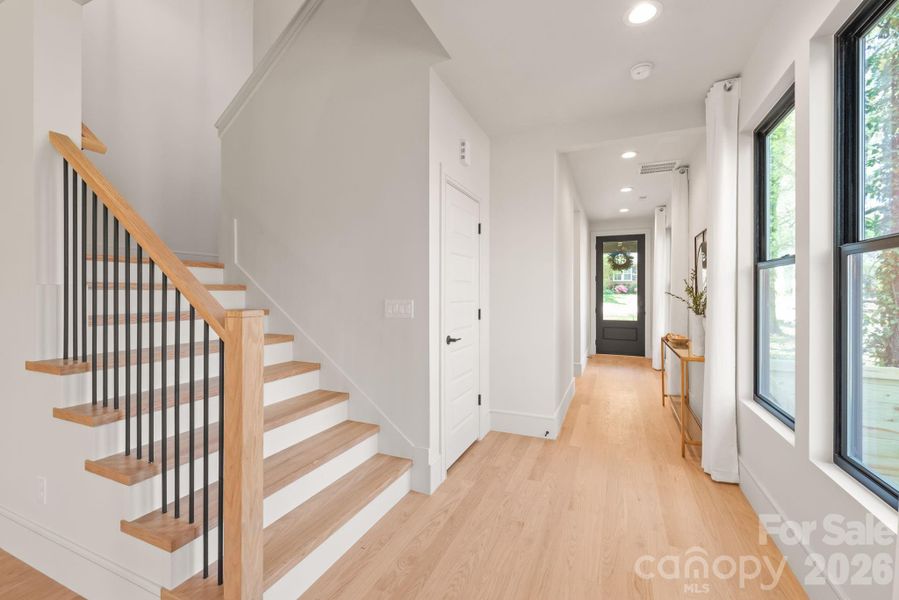 Spacious, unfurnished interior of a new home in , Charlotte (Image 43).