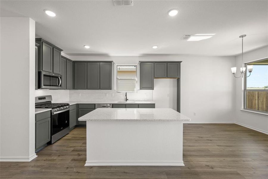 8144 Korat Vista Kitchen1