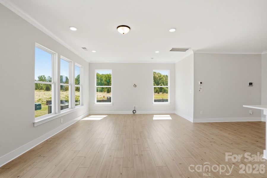 Spacious, unfurnished interior of a new home in Blythe Mill Townhomes, Waxhaw (Image 21).