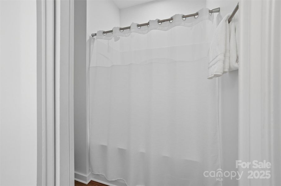 Primary Suite - Bathroom