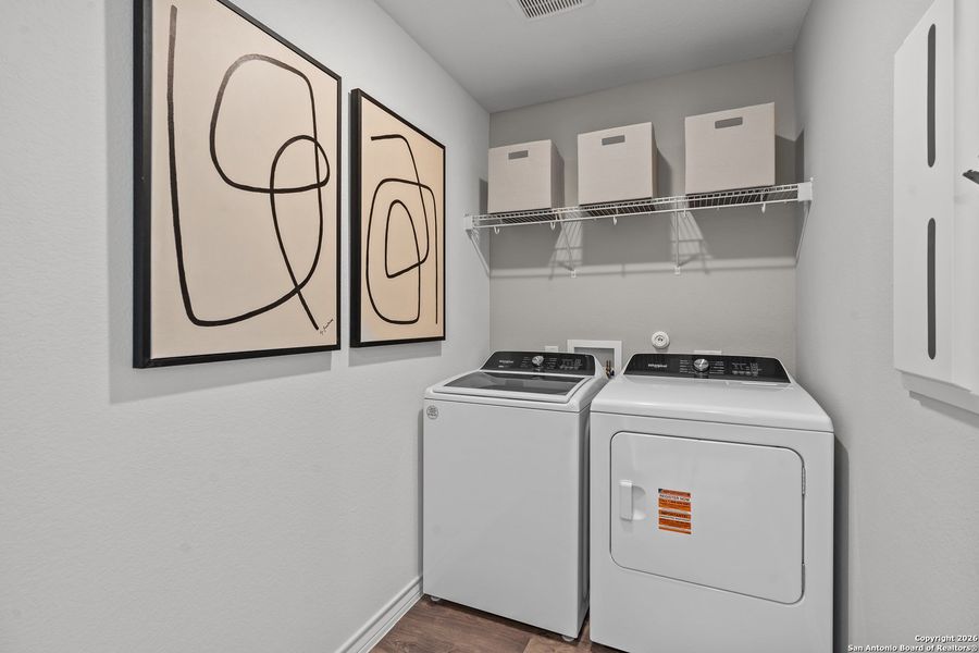 Furnished interior view inside a new home in Horizon Ridge, San Antonio (Image 17).