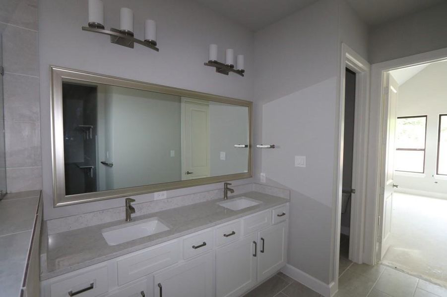 Image 40 of a home in Kresston.