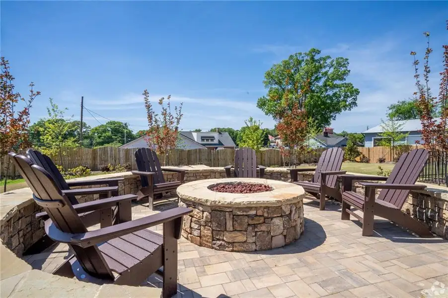 Community amenities in , Cartersville (Image 27).