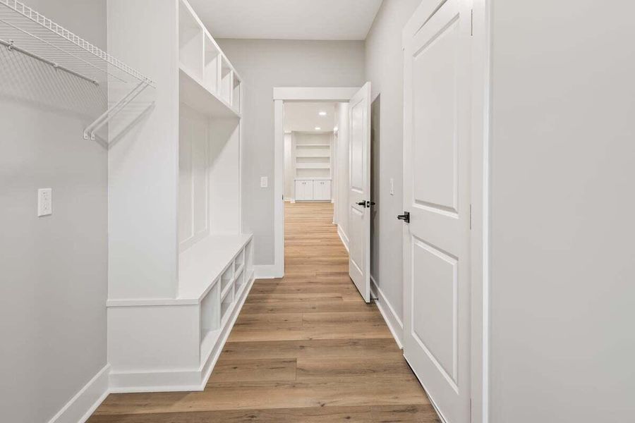 Spacious, unfurnished interior of a new home in , Ravenel (Image 14).