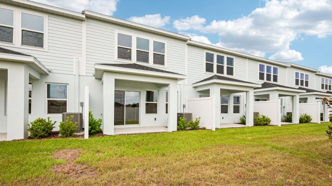 Exterior details and patio area of a home in Twin Oaks, Zephyrhills (Image 23). Exterior details and patio area of a home in Twin Oaks, Zephyrhills (Image 23).