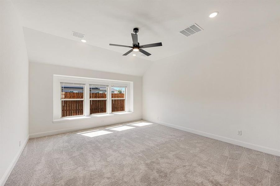 Spacious, unfurnished interior of a new home in Timberbrook 3B-4A, Justin (Image 19).