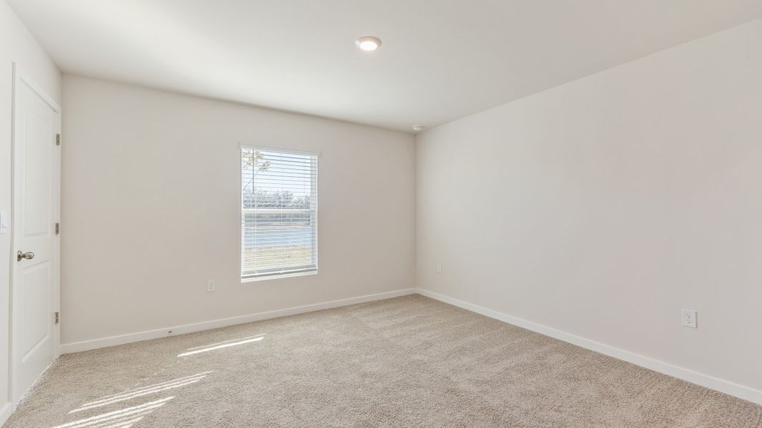 Spacious, unfurnished interior of a new home in Asher Park, Lehigh Acres (Image 17). Spacious, unfurnished interior of a new home in Asher Park, Lehigh Acres (Image 17).