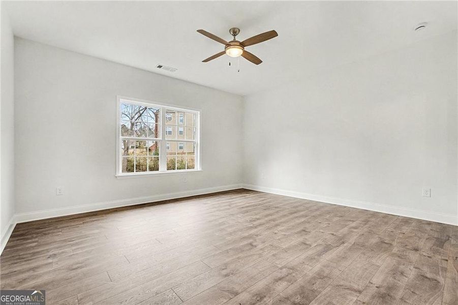 Spacious, unfurnished interior of a new home in , Douglasville (Image 22). Spacious, unfurnished interior of a new home in , Douglasville (Image 22).