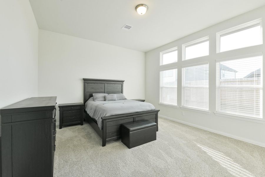 Furnished interior view inside a new home in Oakwood Estates, Waller (Image 12).