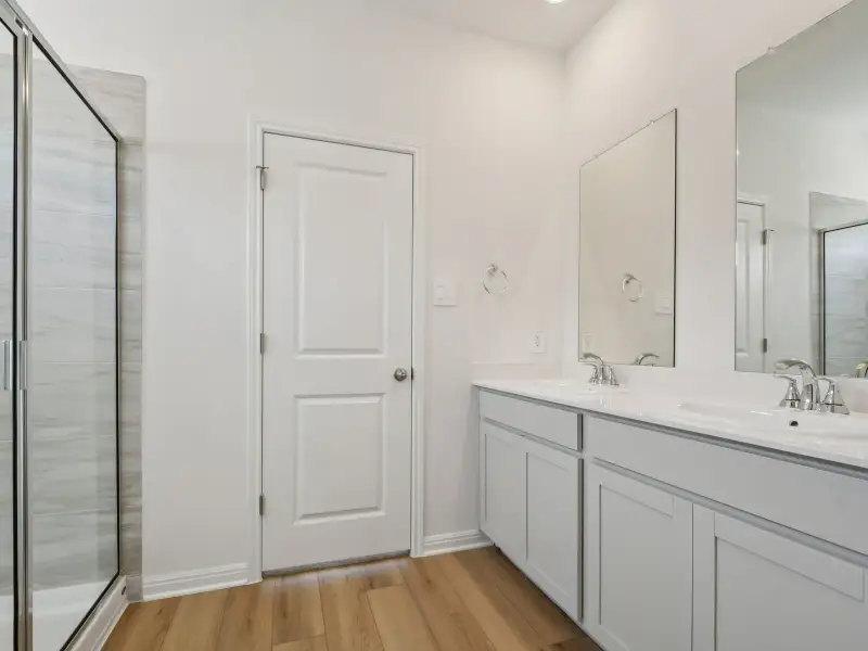 Furnished interior view inside a new home in Waterstone Crossing, Kyle (Image 4).