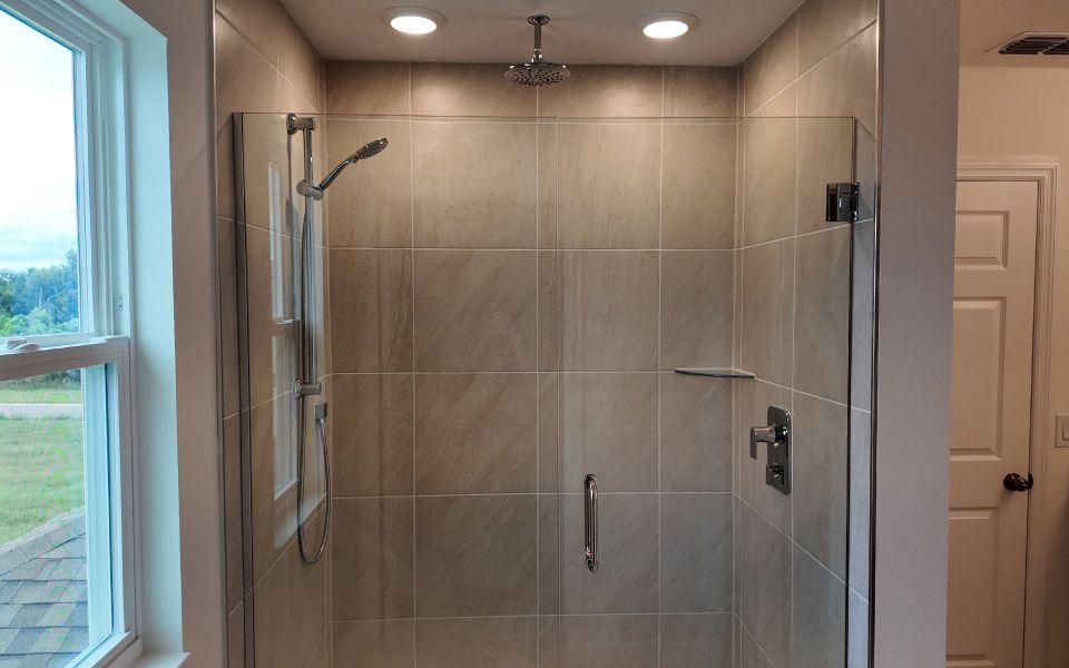Modern Primary Bathroom with Stylish Features in Central Florida House