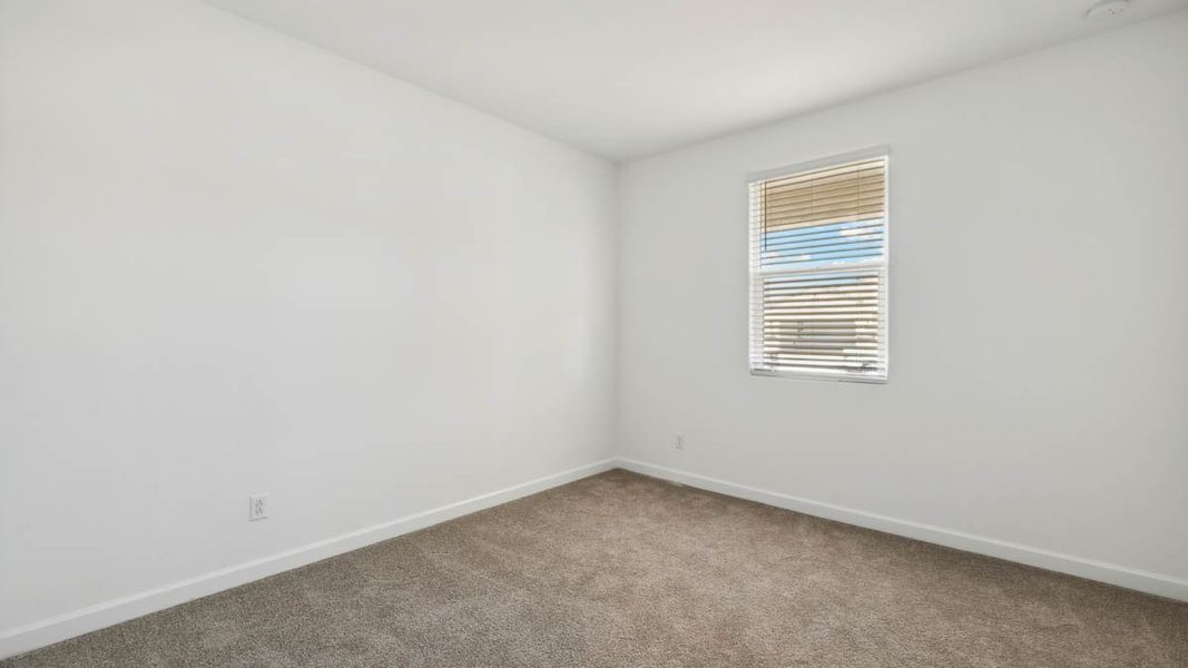 Spacious, unfurnished interior of a new home in Magma Ranch Vistas, Florence (Image 18).