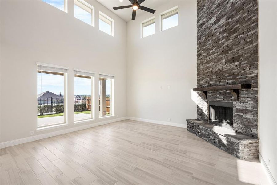 Spacious, unfurnished interior of a new home in Villages of Walnut Grove, Midlothian (Image 22).