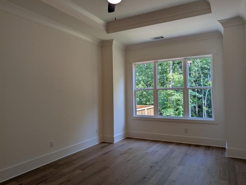 Spacious, unfurnished interior of a new home in Arden on Lanier, Cumming (Image 15).