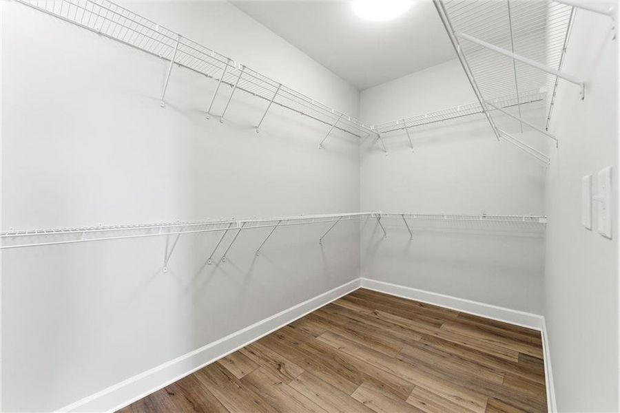 Spacious, unfurnished interior of a new home in Cresswind Georgia at Twin Lakes, Hoschton (Image 19).