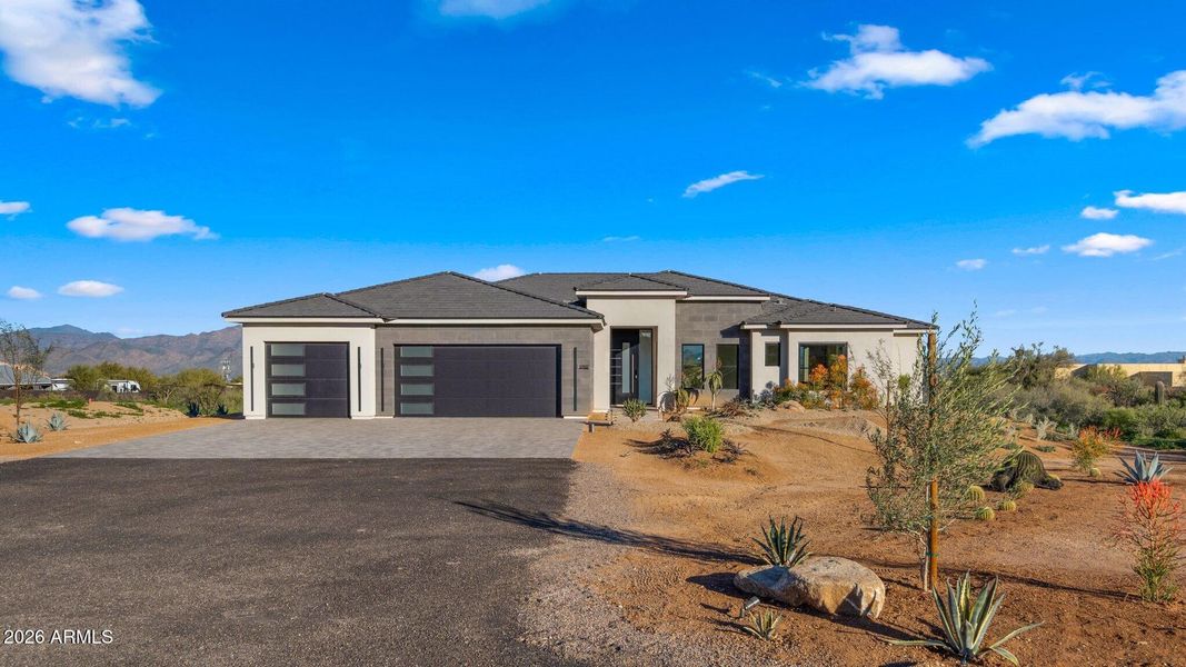 Contemporary Luxury New Build Contemporary Luxury New Build