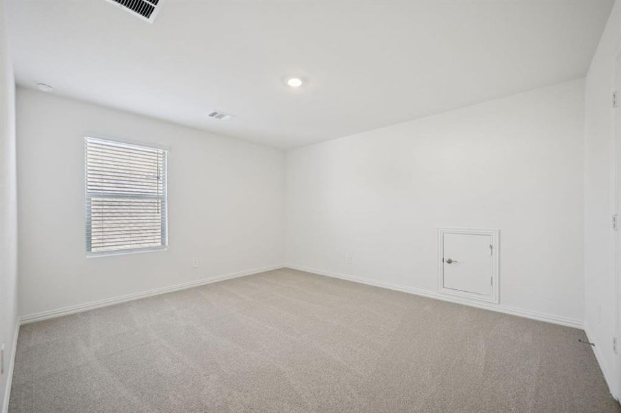 Photo is not of the actual home, but is an inspirational photo of builder’s model home and may depict options, furnishings, and/or decorator features that are not included.