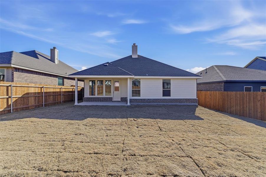 Exterior details and patio area of a home in Liberty Pointe, Gainesville (Image 17).