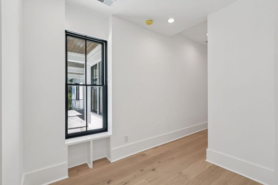 Spacious, unfurnished interior of a new home in , Ravenel (Image 72).