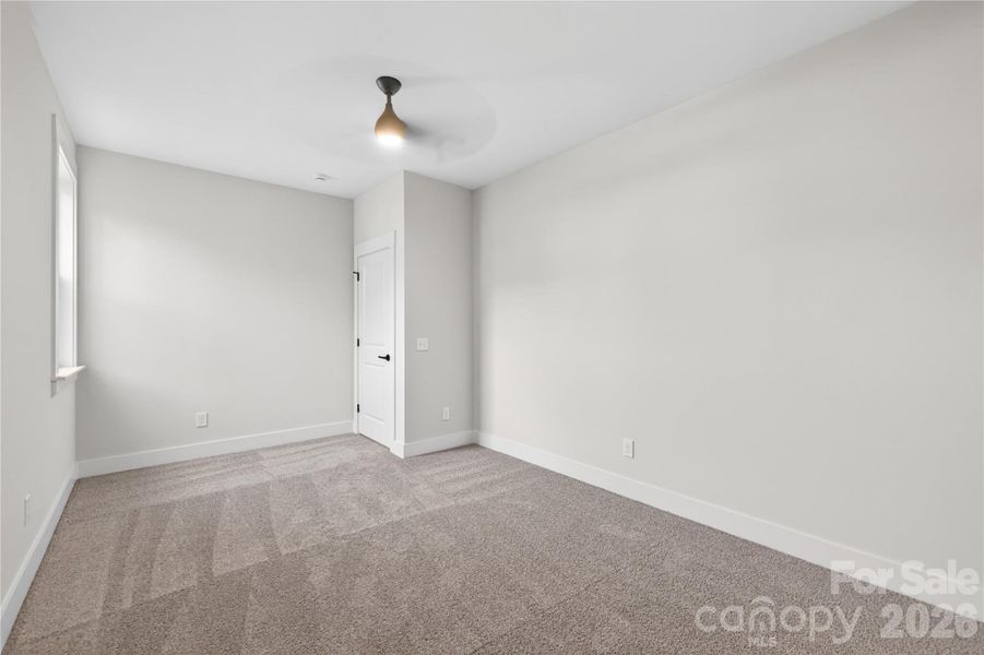 Spacious, unfurnished interior of a new home in , Hickory (Image 24).