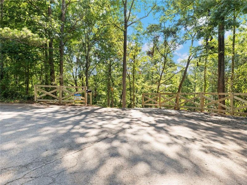 Natural landscape and outdoor views near in Braselton (Image 38). Natural landscape and outdoor views near in Braselton (Image 38).