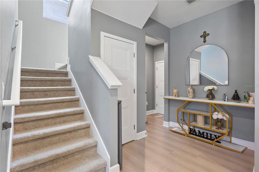 Furnished interior view inside a new home in , Orlando (Image 28).