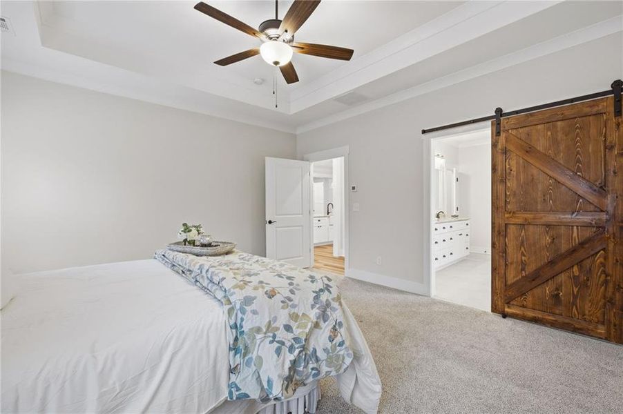 Furnished interior view inside a new home in , Dallas (Image 12).