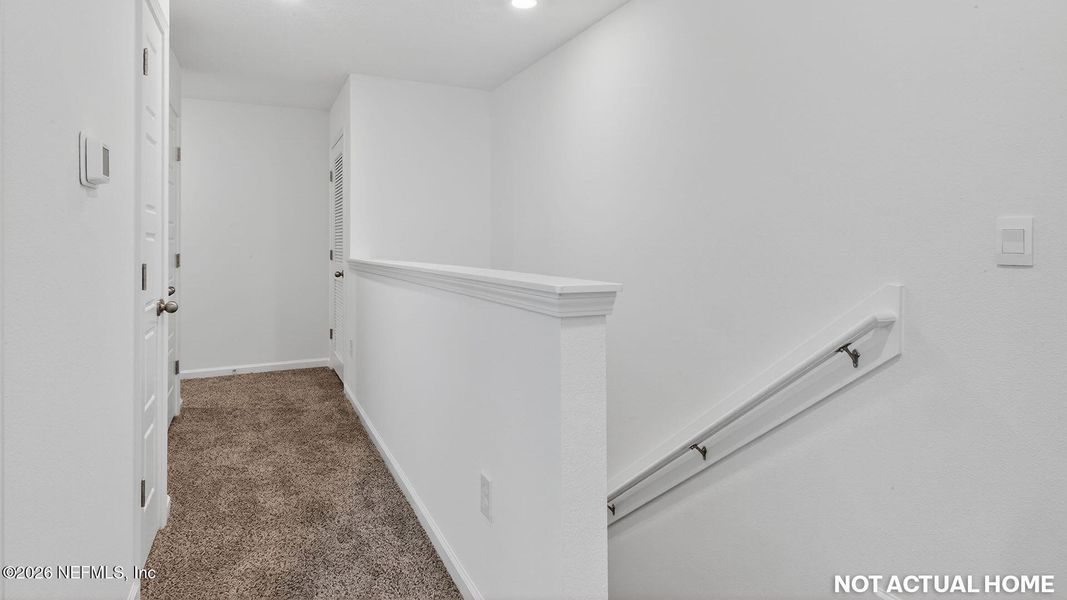 Spacious, unfurnished interior of a new home in Corsair, Middleburg (Image 20).