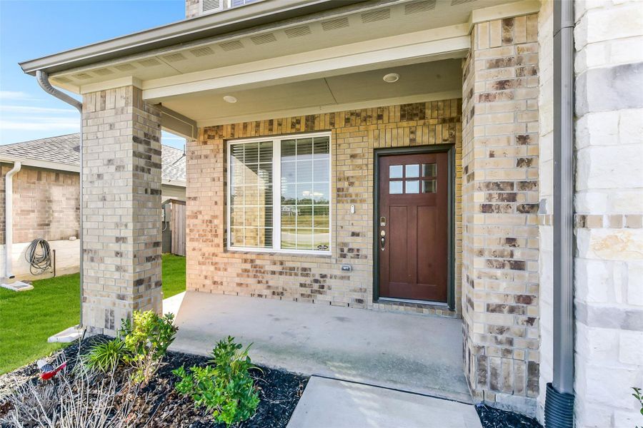 Exterior details and patio area of a home in Sundance Cove - Premier Series, Crosby (Image 27).