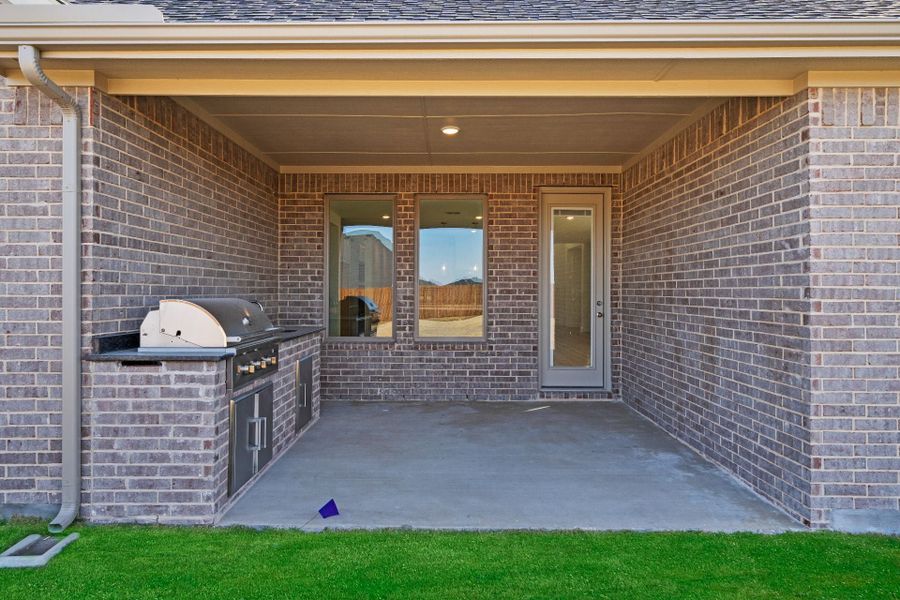3,667sf New Home in Waxahachie, TX. - Slide 4 3,667sf New Home in Waxahachie, TX. - Slide 4