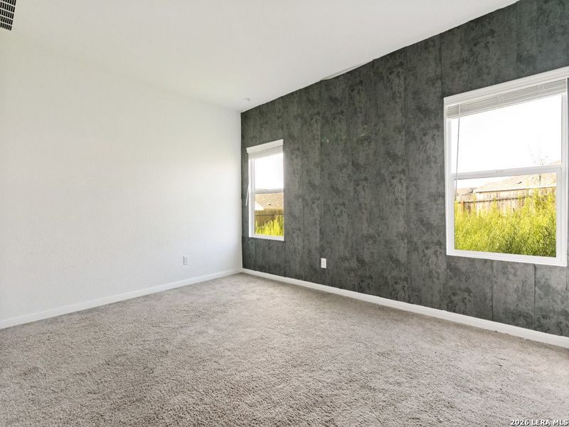 Spacious, unfurnished interior of a new home in , Converse (Image 15).