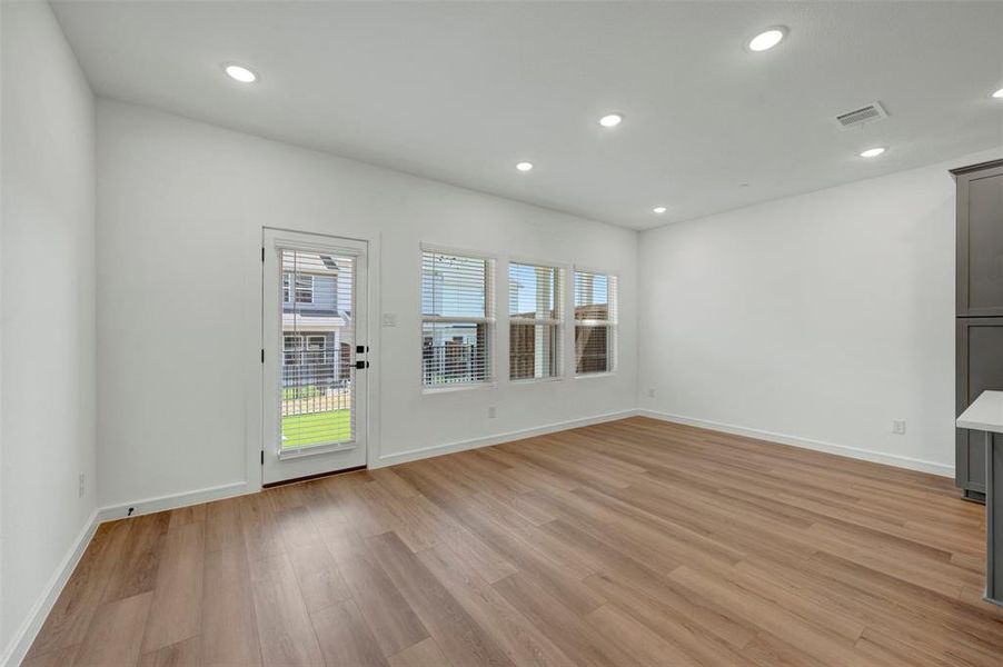 Spacious, unfurnished interior of a new home in Providence Commons, Providence Village (Image 31).