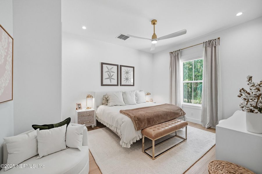 Furnished interior view inside a new home in , Ponte Vedra Beach (Image 35).