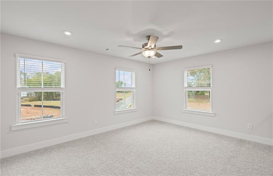 Spacious, unfurnished interior of a new home in Oakwood, Cumming (Image 27). Spacious, unfurnished interior of a new home in Oakwood, Cumming (Image 27).