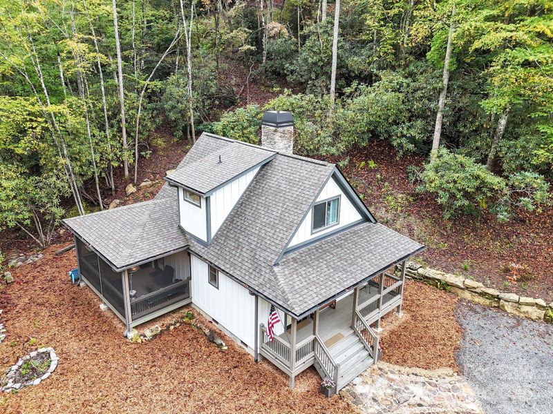 Image 33 of a home in . Image 33 of a home in .