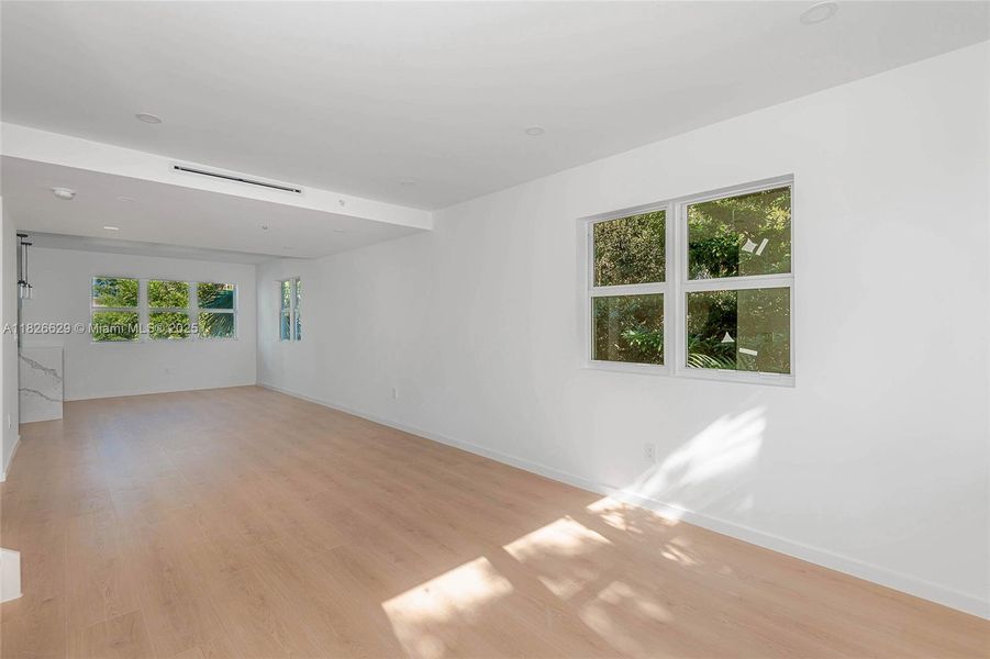 Spacious, unfurnished interior of a new home in , Fort Lauderdale (Image 11). Spacious, unfurnished interior of a new home in , Fort Lauderdale (Image 11).