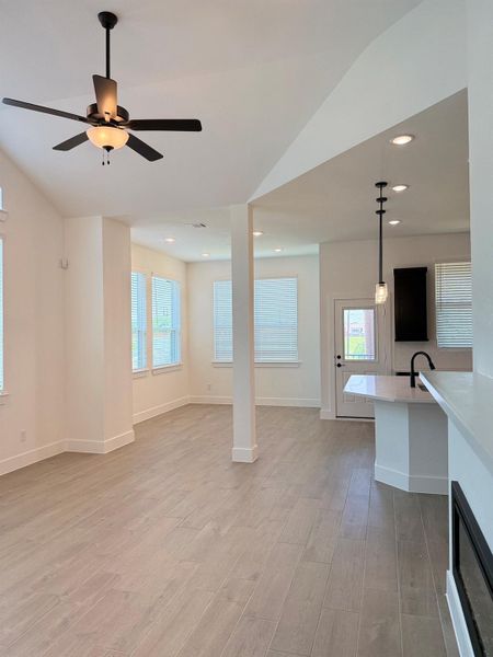 Spacious, unfurnished interior of a new home in , Missouri City (Image 10). Spacious, unfurnished interior of a new home in , Missouri City (Image 10).
