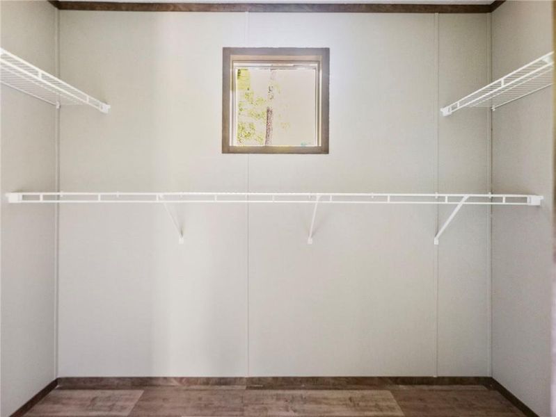Spacious, unfurnished interior of a new home in , Clarkesville (Image 22).