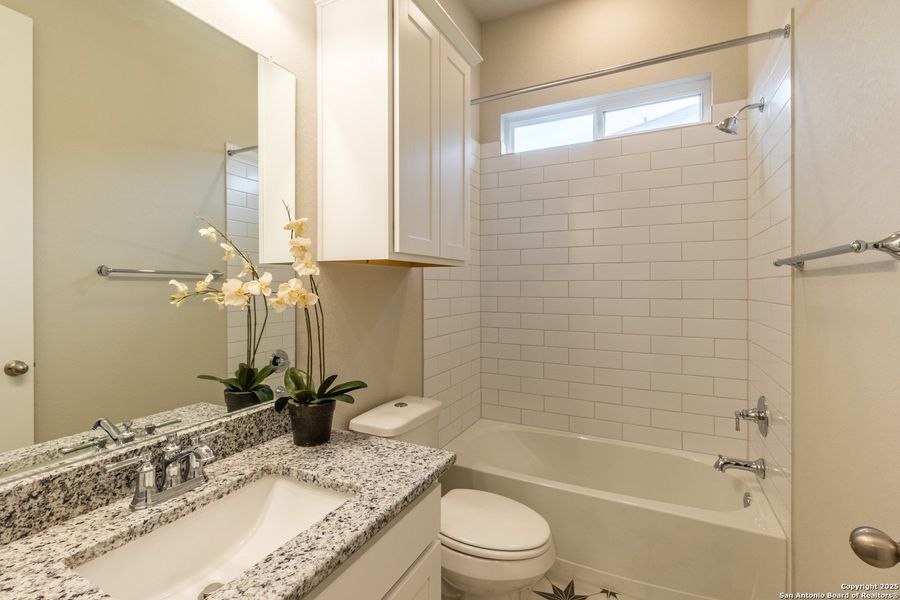 Furnished interior view inside a new home in Cibolo Crossing, Universal City (Image 35). Furnished interior view inside a new home in Cibolo Crossing, Universal City (Image 35).